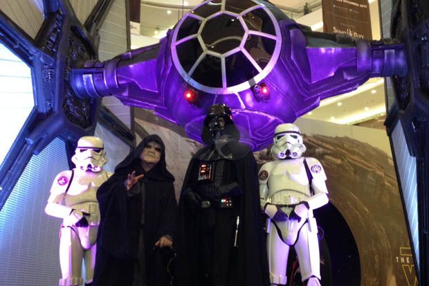 Ada Tie Fighter 1:1...