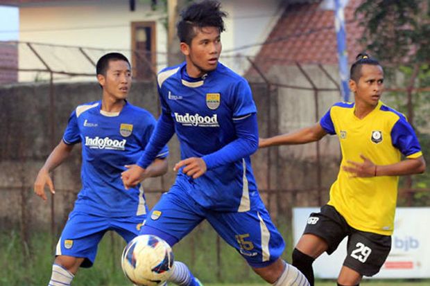 Hadapi PSMS, Persib...