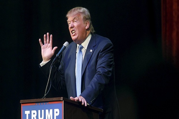Donald Trump Hendak...