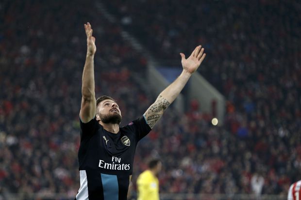 Oliver Giroud, Pemain...