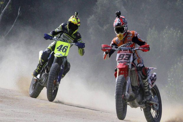 Rossi Bakal Tuntaskan...