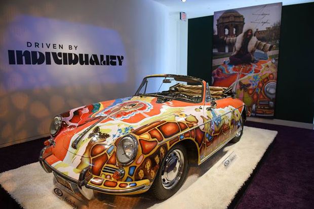 Porsche Klasik Ini Terjual...