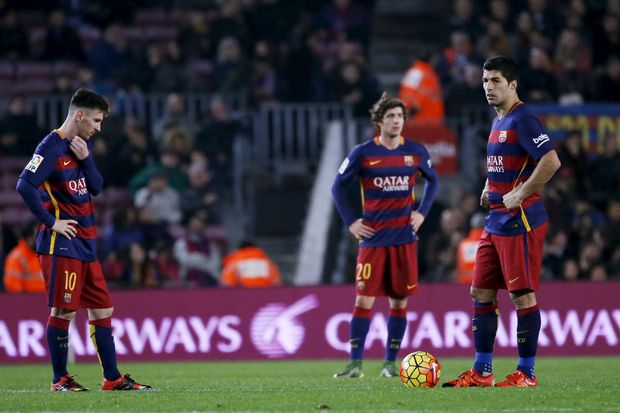 Dikejar 2 Gol, Barcelona...