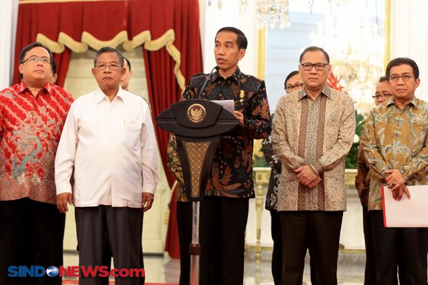 Jokowi Minta Para Menteri...