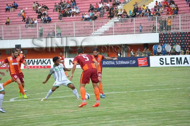 Pesut Etam Telat Panas...