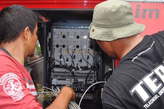 Natal dan Tahun Baru...
