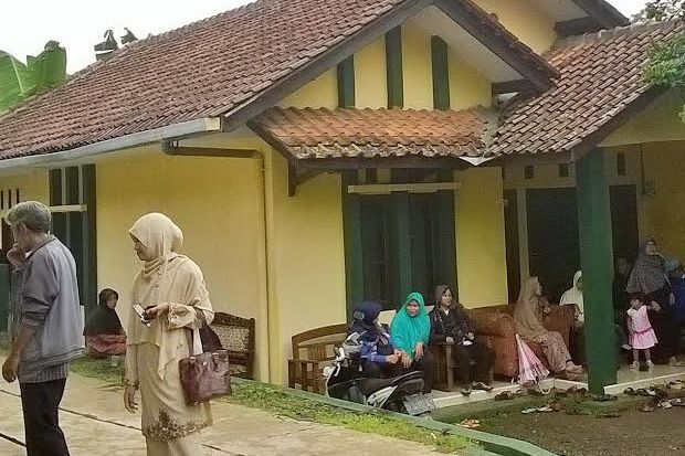 Pasang Antena TV, Anggi...