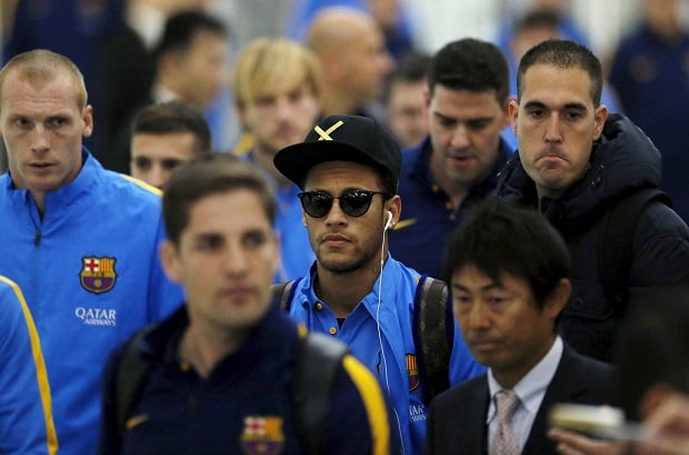 Neymar Dikabarkan Absen,...
