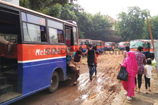 Ribuan Metro Mini Akan...
