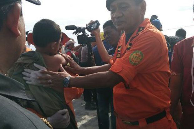 Empat Penumpang KM Marina...