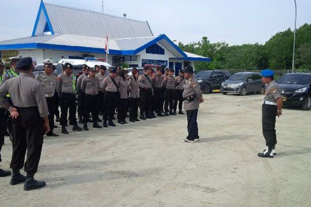 42 Penumpang KM Marina...