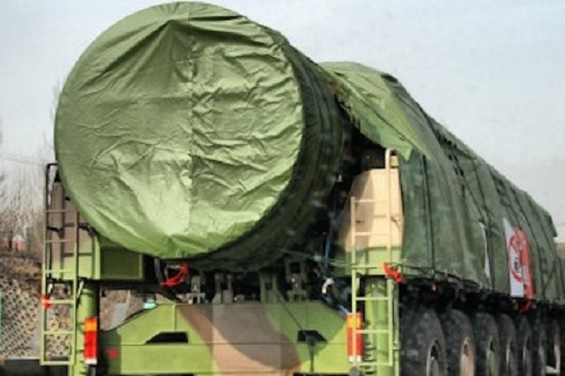 China Uji Rudal DF-41...