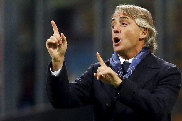 Ruang Ganti Inter Memanas,...