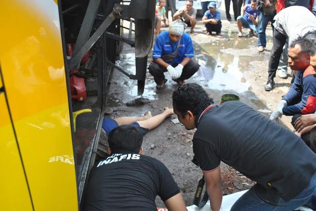 Tragis, Kernet Bus Tewas...