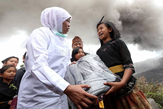 Mensos Bantu Warga Tengger...