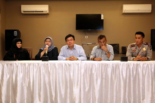 Iwan Fals Batal Tampil...