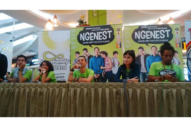 Film Ngenest Angkat...