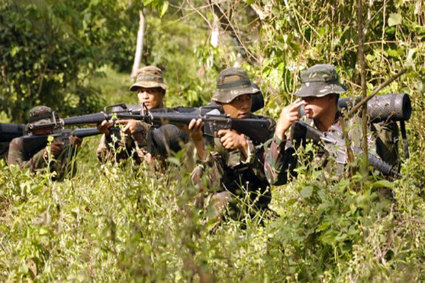 Militer Filipina dan...