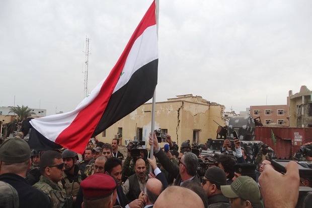Bendera Irak Kembali...