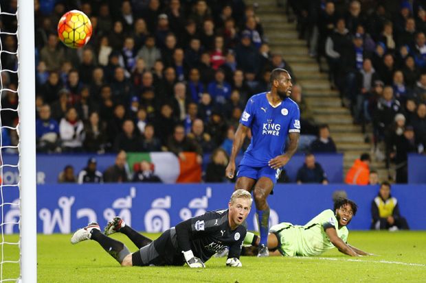Leicester Tahan City...