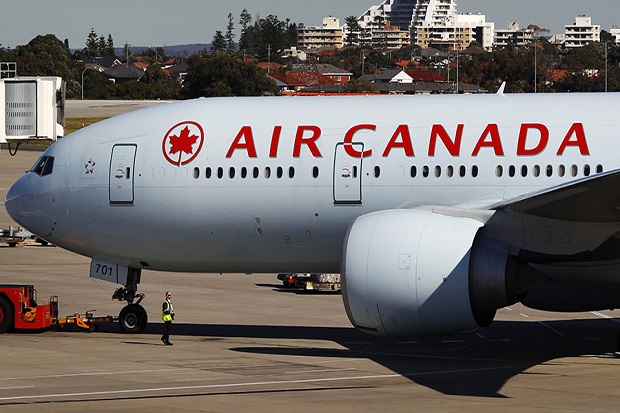 Air Canada Alami Turbulensi...