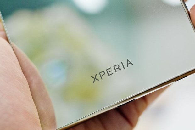 Sony Xperia Z6 Akan...