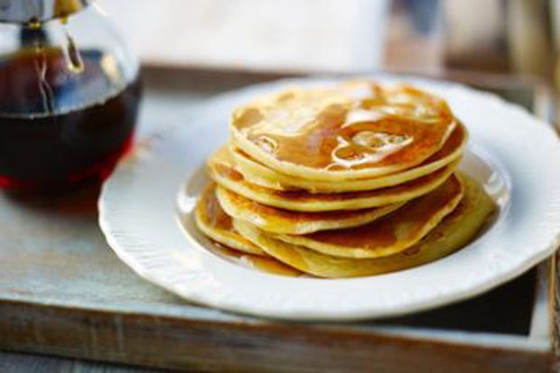 Memasak Pancake Madu...