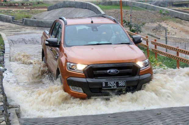 Karyawan Ford Indonesia...