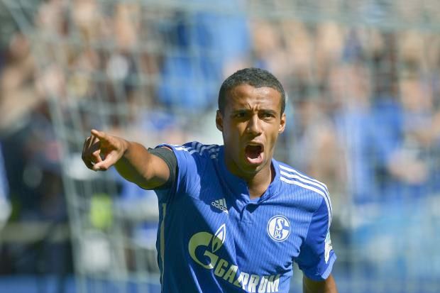 Bek Tangguh Schalke...