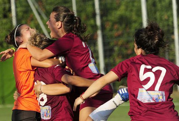 Klub Sepakbola Wanita...