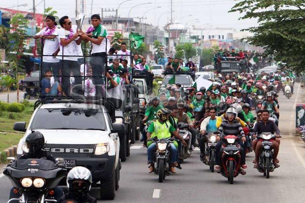 Suporter PSMS Sesalkan...