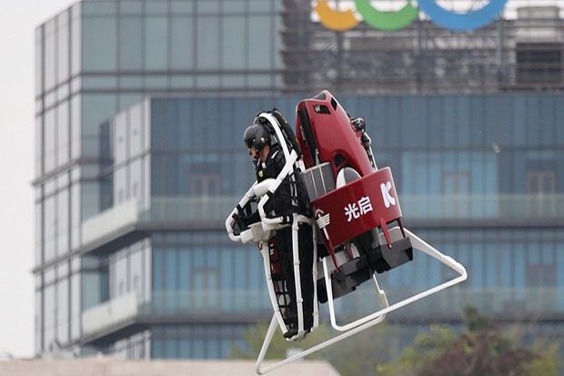 Pakai Jetpack Bisa Seperti...