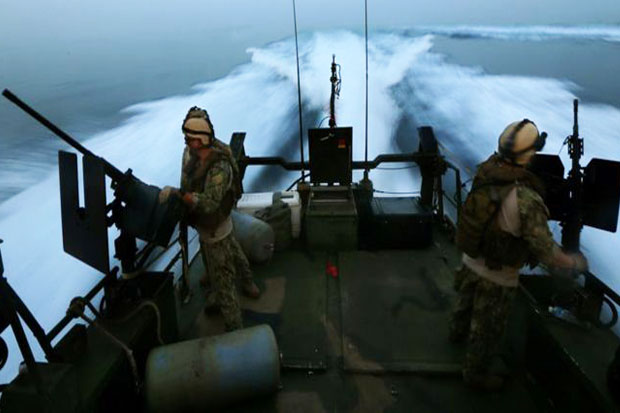 Ten US Sailor Detained...