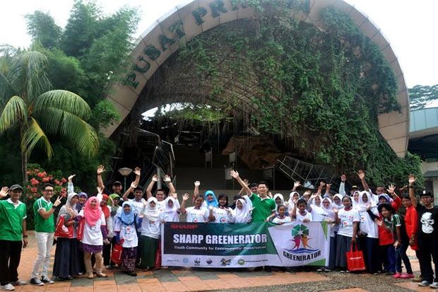 Sharp Gelar Aksi Orangutan...