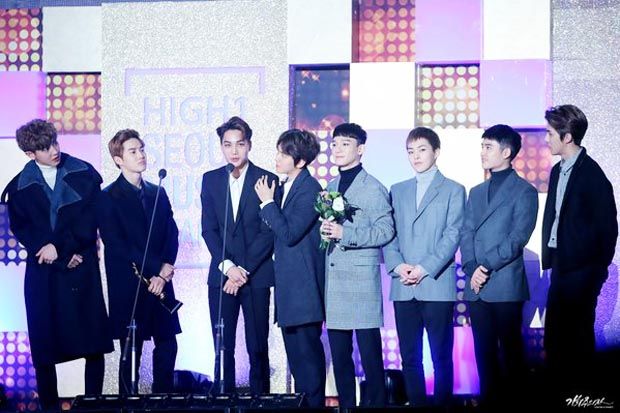 Kuasai Seoul Music Awards...
