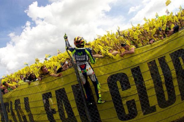 Fanbase Valentino Rossi...