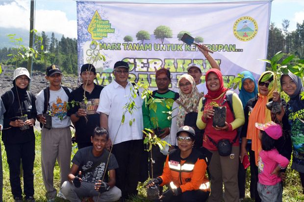 Yayasan AHM Hijaukan...