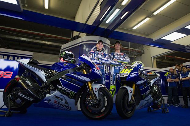 Yamaha M1 2016 Resmi...
