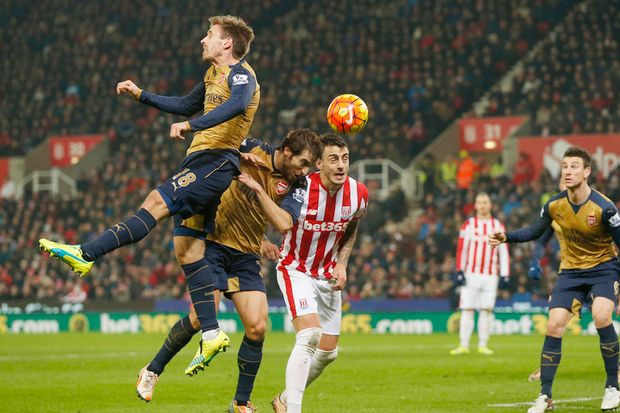 Stoke City Paksa Arsenal...