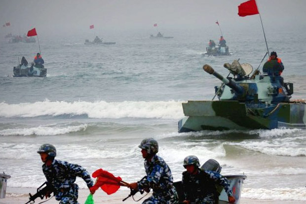 China Gelar Latihan...