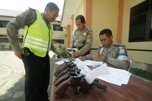 Polres Kulonprogo Tarik...