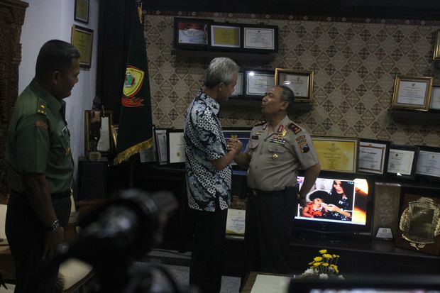 Pengikut Gafatar Ditampung...