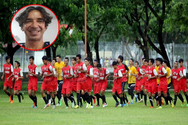Luciano Latih PSM Makassar...
