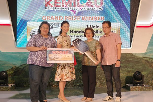 Beli Mobil Honda Gratis...