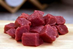 Hati-Hati, Daging Sapi...