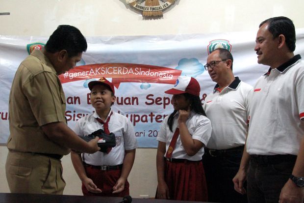 Astra Berikan Bantuan...