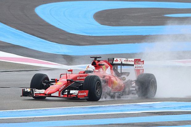 Vettel Tercepat di Uji...