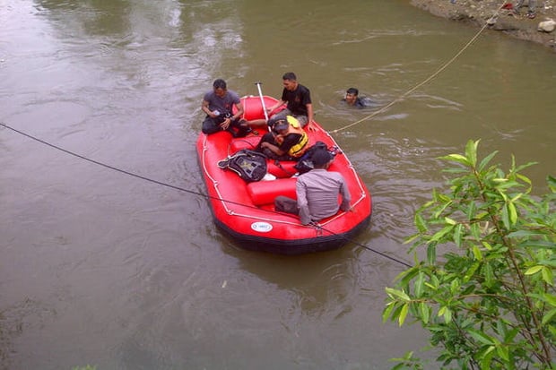 Kesal Suami Kawin Lagi,...