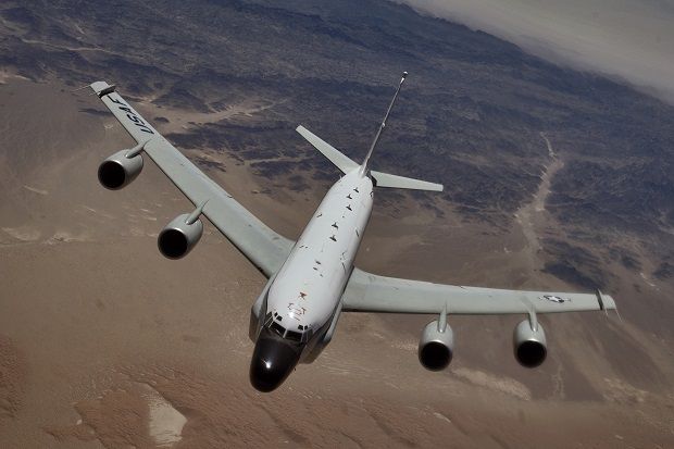 Jet Tempur Rusia Cegat...