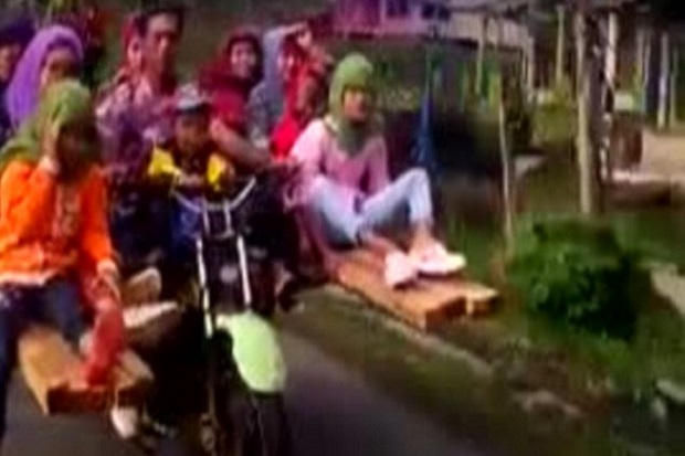 Media Inggris Terperangah,...